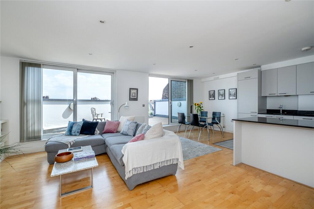 Main image of property: Herne Hill, London, SE24