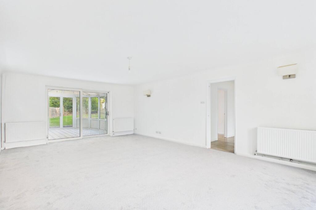 House in Maidenhead, Bray Wick - View 2