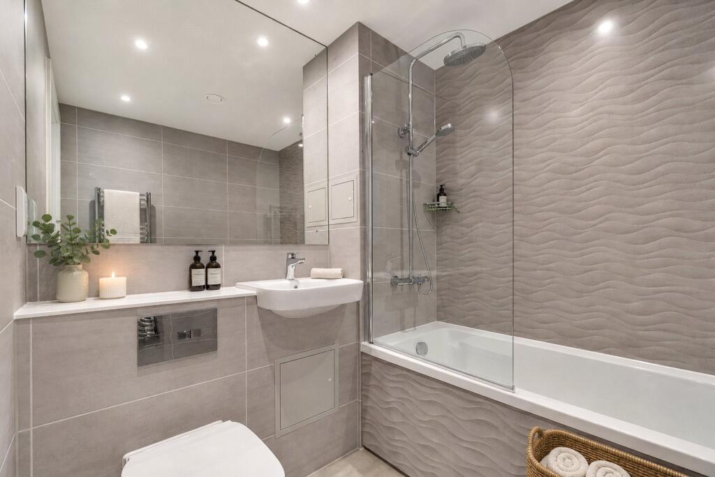 Apartment in Bristol - More