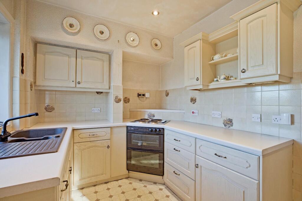 Skipton Road, Ilkley photo 4