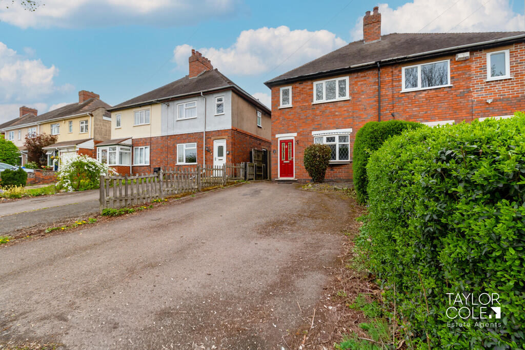 Main image of property: Tamworth Road, Dosthill