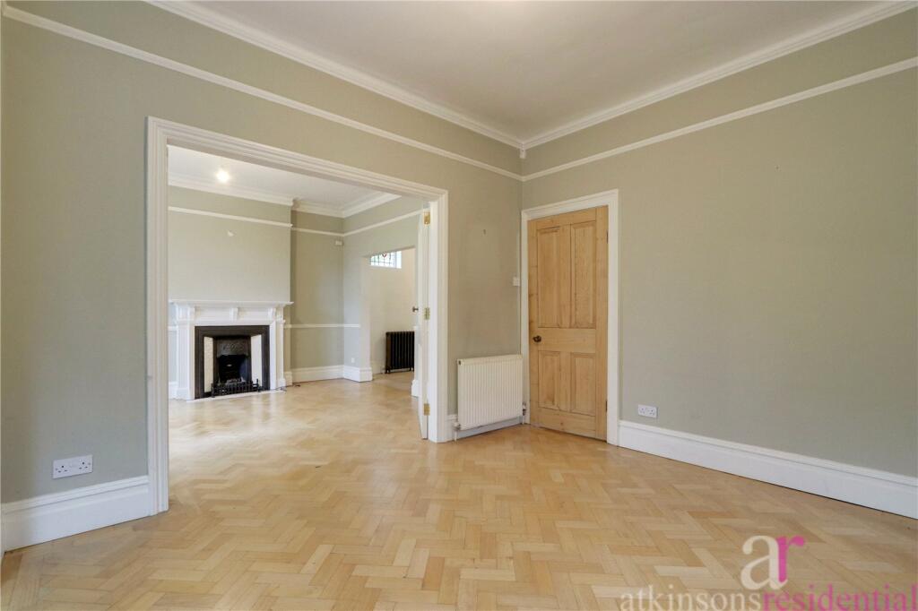 House in London - View 5