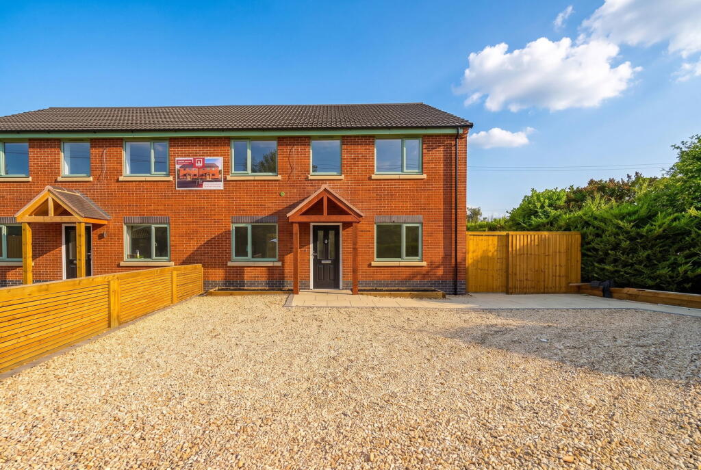 Main image of property: Newtown, Offenham, Evesham, Worcestershire, WR11 8RZ