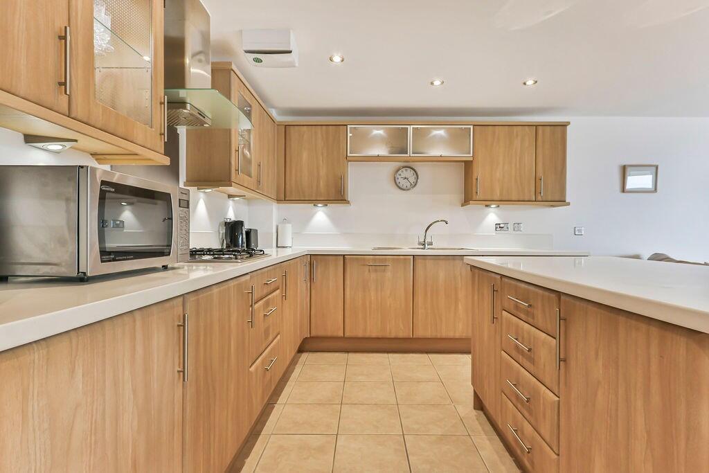 Apartment in Bournemouth - View 4
