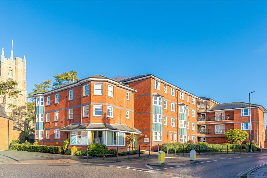 Main image of property: New Park Street, Devizes, Wiltshire, SN10