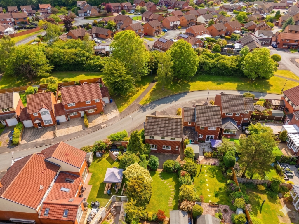 House in East Staffordshire, Stretton - View 4