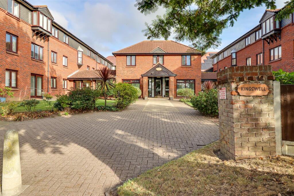 Main image of property: Imperial Avenue, Westcliff-On-Sea