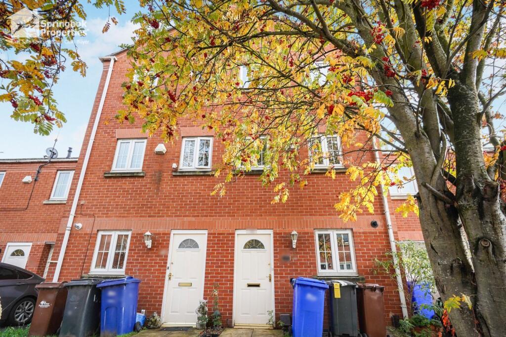 4-bed terraced on Grants Yard, Burton-on-Trent, Staffordshire, £195,000