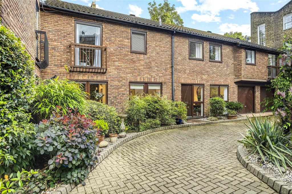 Main image of property: Belsize Mews, Belsize Village, London, NW3