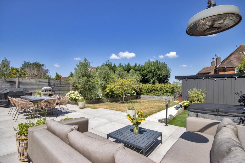 House in Tonbridge - View 5