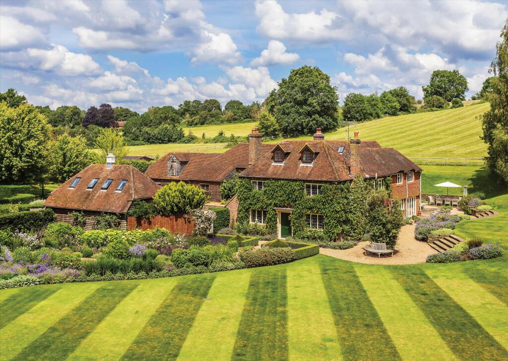 The Green, Shamley Green, Guildford, Surrey, GU5. 7 bedroom detached house for sale