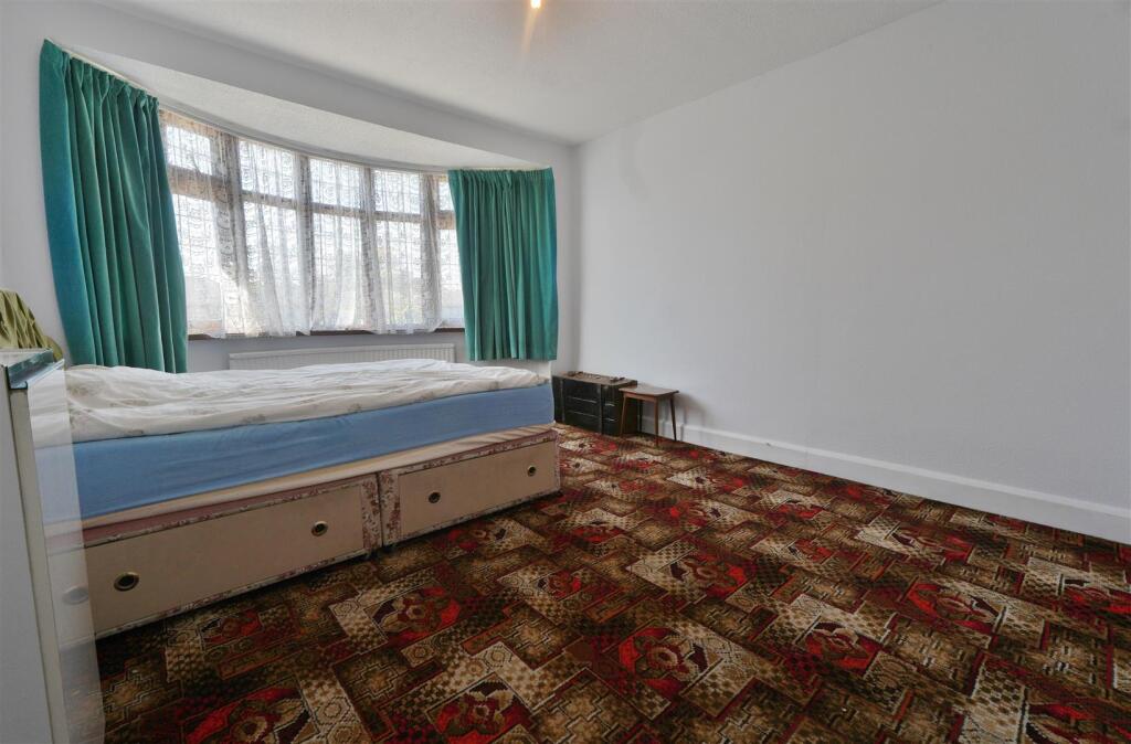 House in Slough, Chalvey - View 5