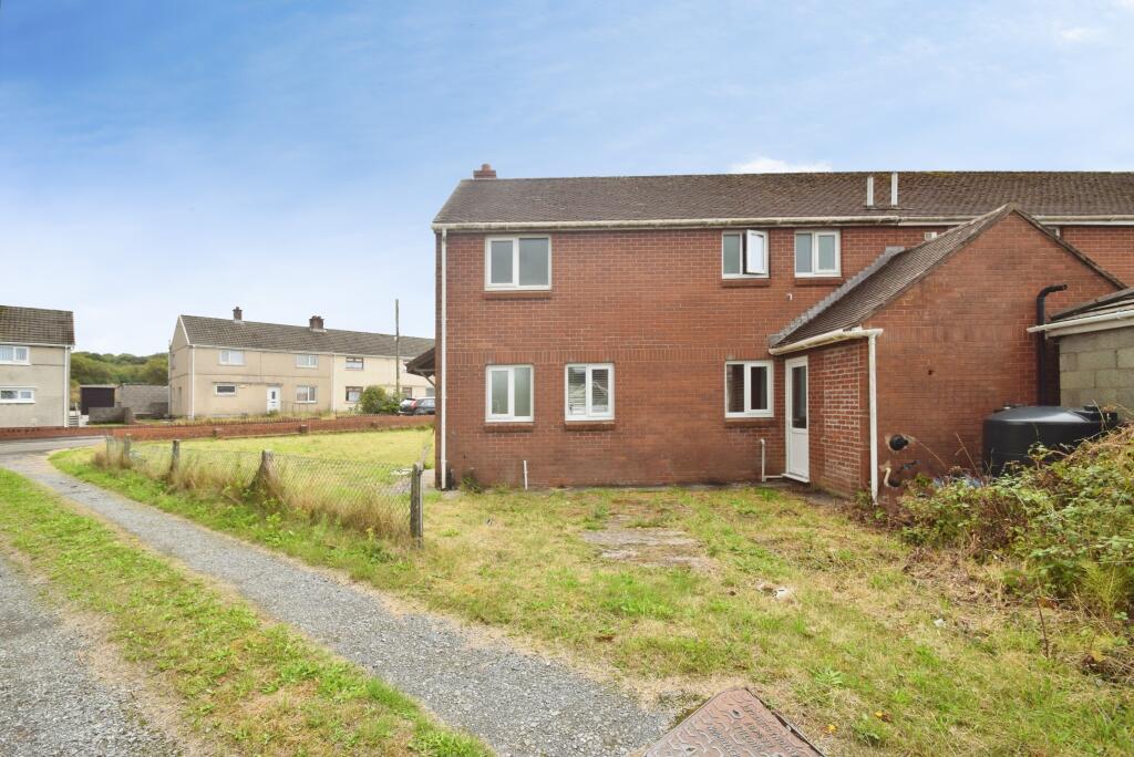 Main image of property: Bron Gwendraeth, Kidwelly, SA17