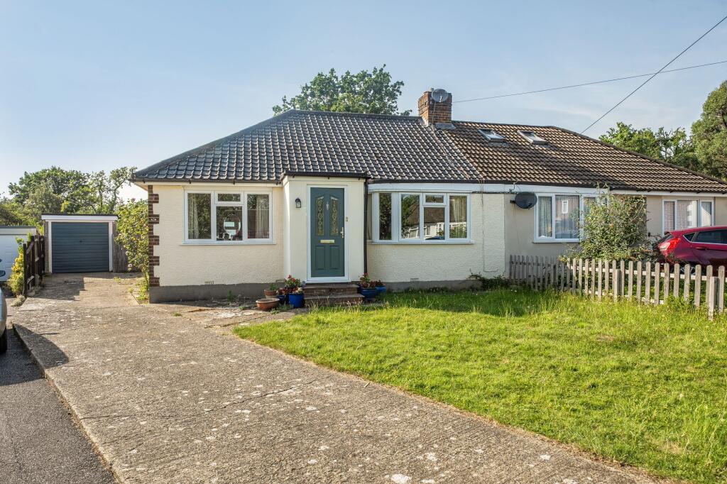 Main image of property: Park Avenue, Hildenborough, TN11