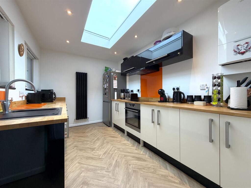 House in Nottingham - View 2