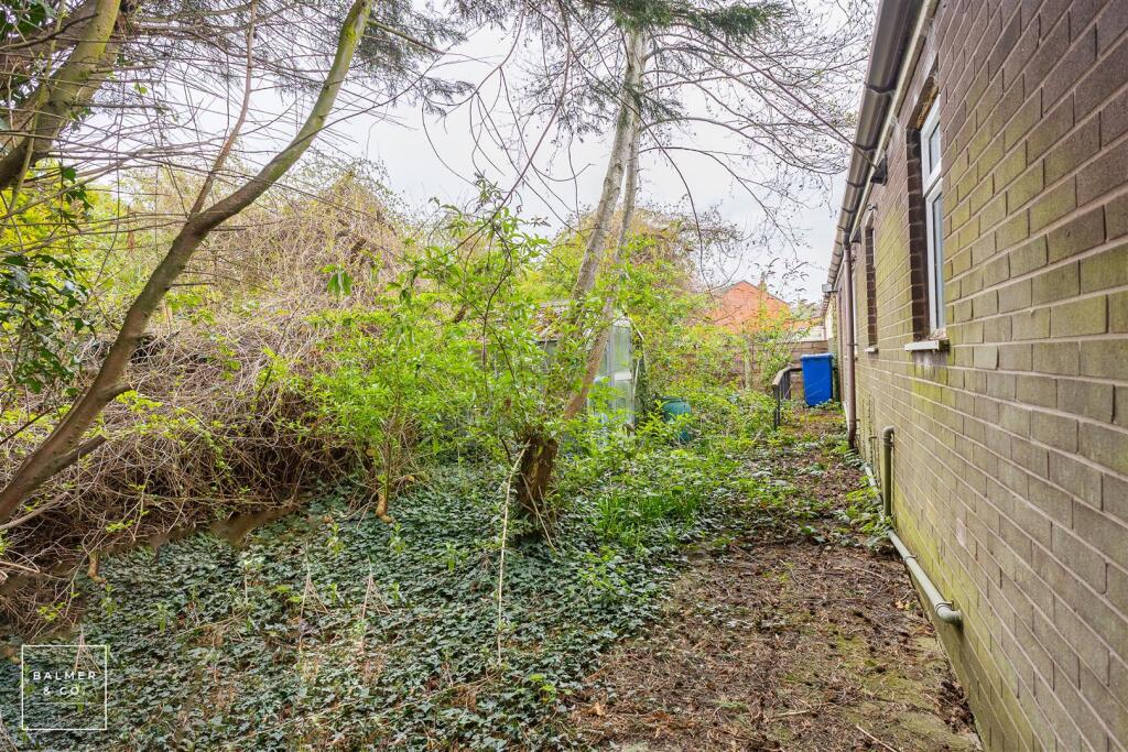 Elizabeth Street, Atherton, M46 photo 4