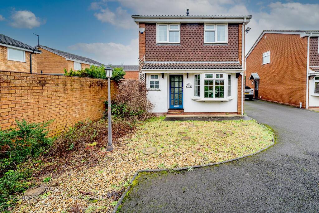 3-bed detached on Sherringham Drive, Essington, Wolverhampton, £250,000