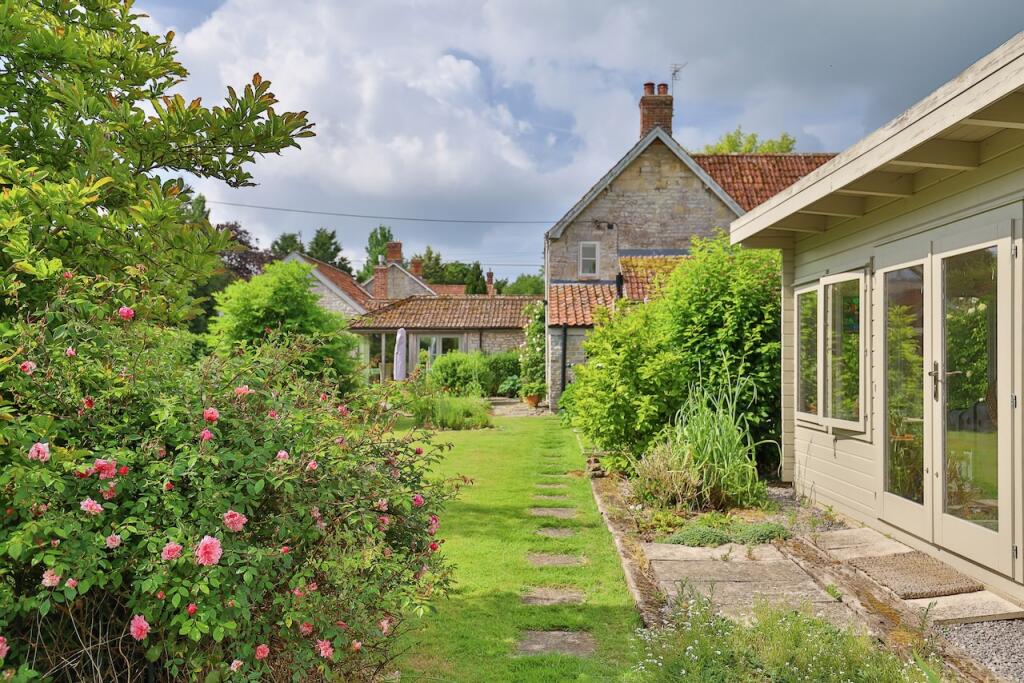 Additional image 18 of Priory Barn, Woodlands, Baltonsborough