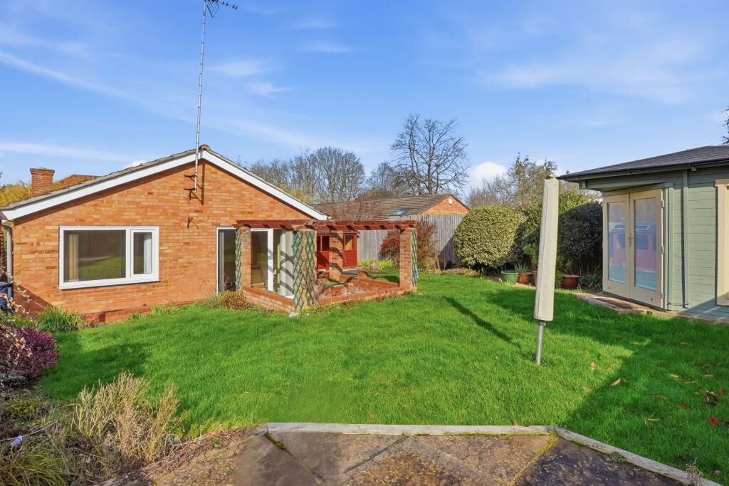 Main image of property: Simpson, Milton Keynes, MK6