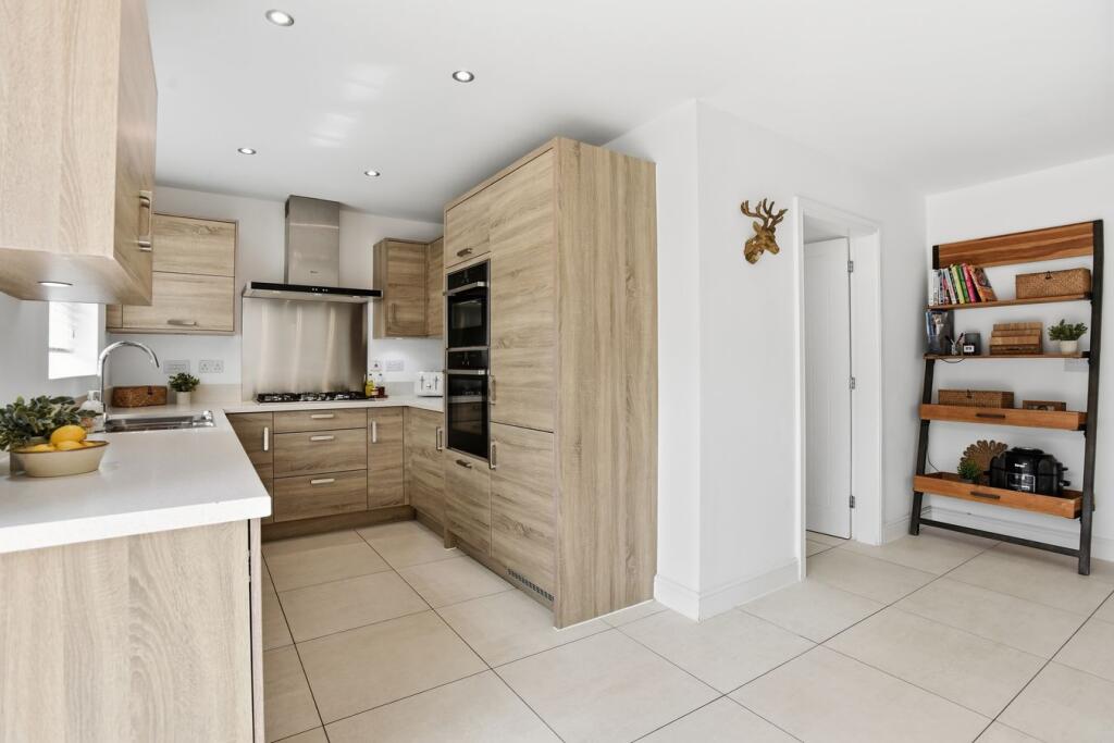 Parsons Piece, Banbury, OX16 photo 4