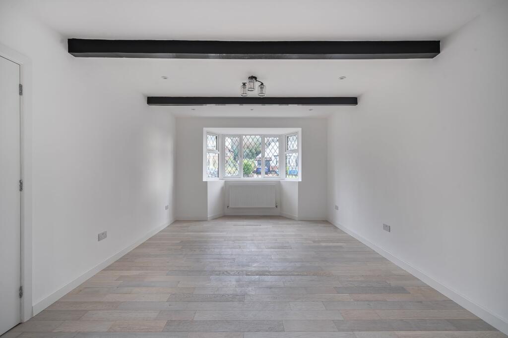House in London, Purley - View 4