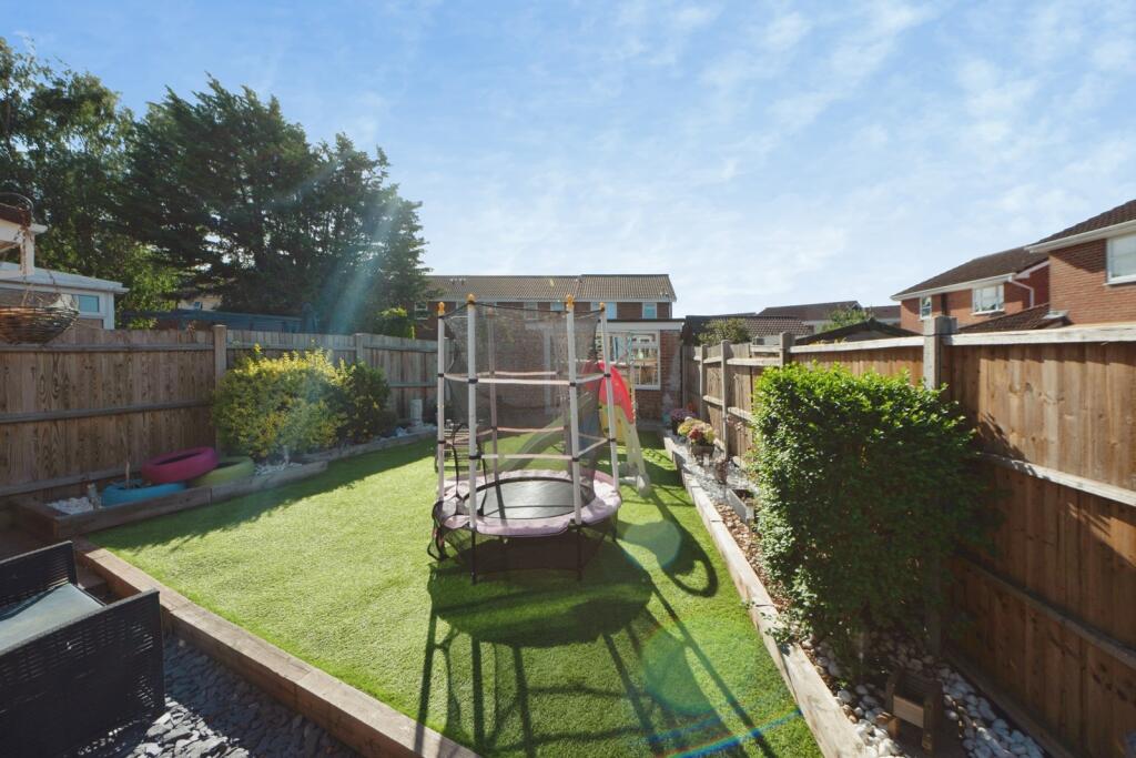 House in Gosport, Hampshire - View 4