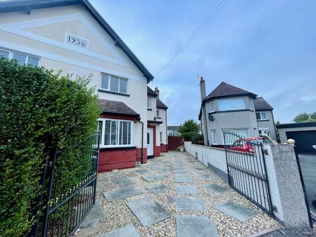 Main image of property: Belvedere Place, Llandudno, LL30 1LS