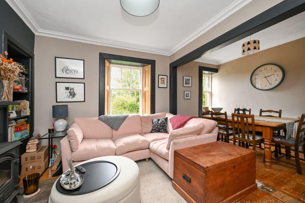 Apartment in Edinburgh - View 4