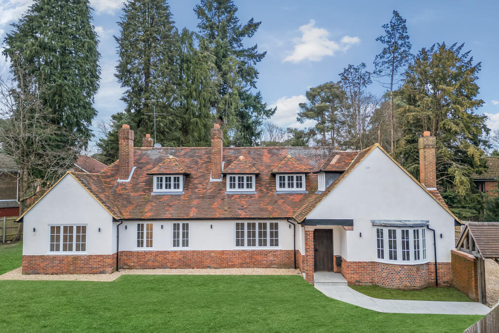 Main image of property: Birch Avenue, Fleet, Hampshire, GU51