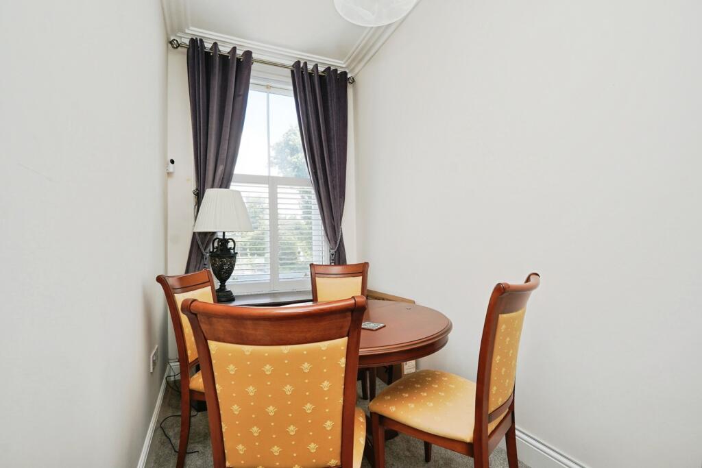 Apartment in Canterbury - View 5