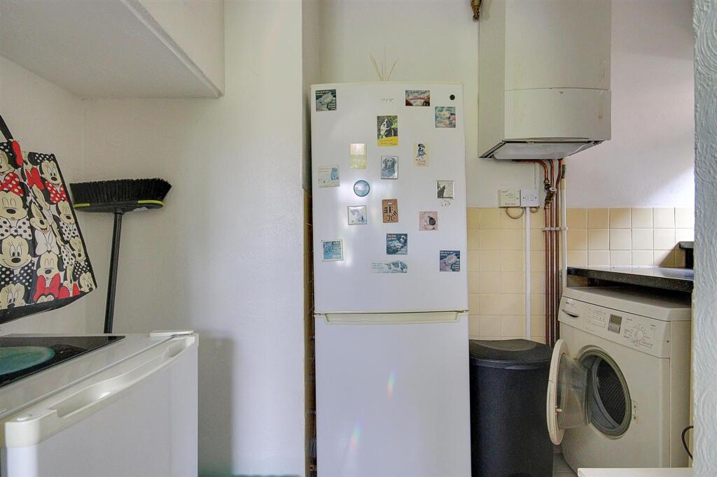 House in Worthing, West Sussex - View 4