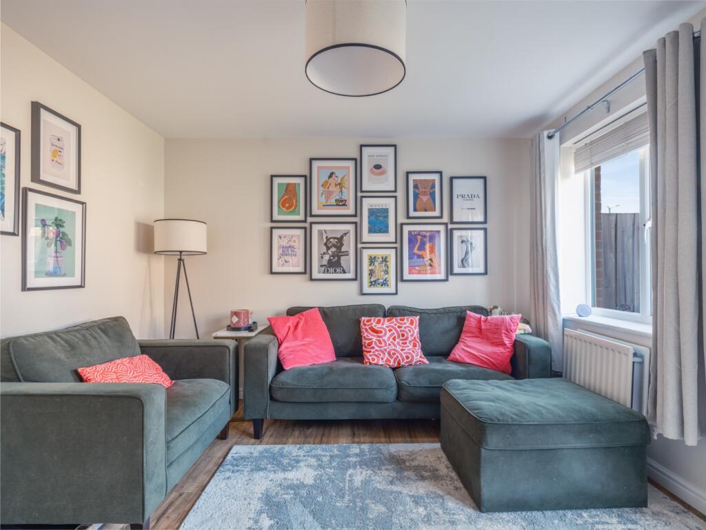 House in Houghton-Le-Spring, Peat Carr Estate, Hetton - View 4