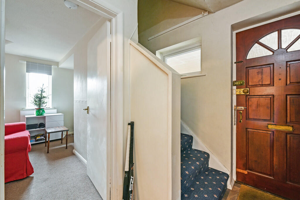 House in Southampton - View 4