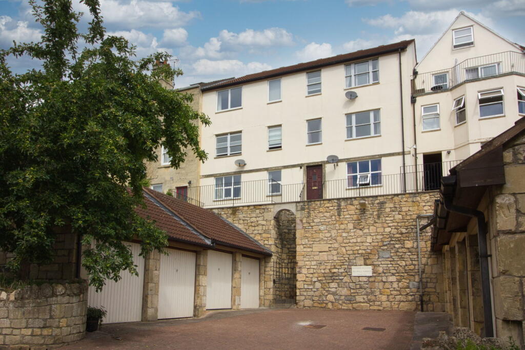 Main image of property: Chilton Road, Bath, BA1 6DR
