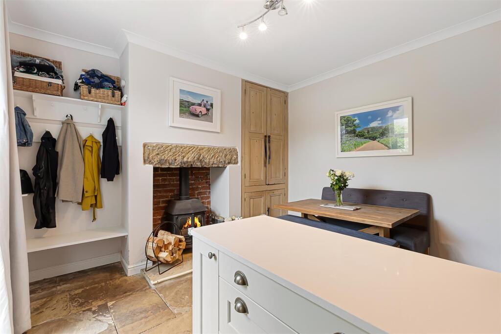 House in Bradford, Middleton Estate, Ilkley - View 5