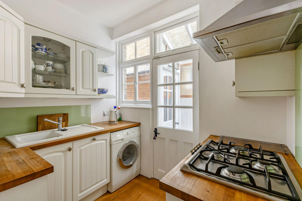 House in London - View 4