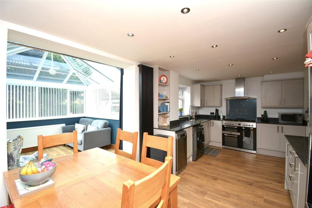 House in Wallasey, Liscard - View 2