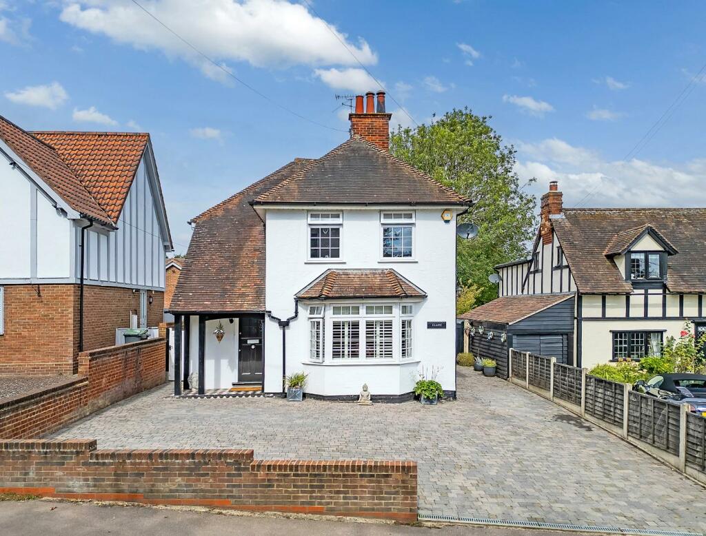 Main image of property: Braintree Road, Dunmow