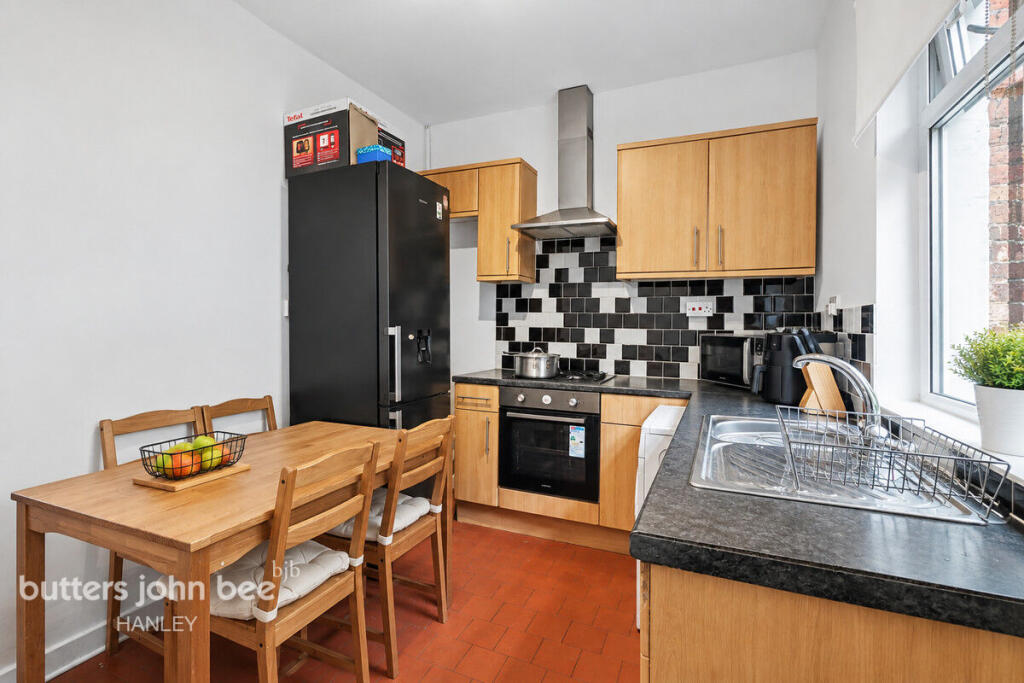 Winifred Street, Hanley, ST1 5DN photo 4