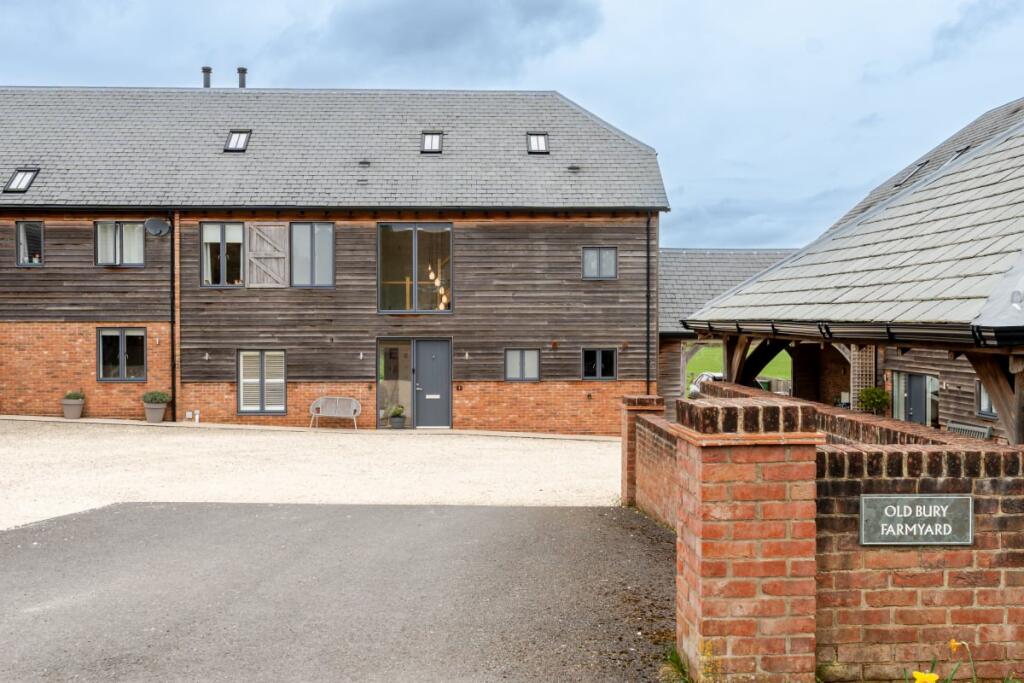 Old Bury Farmyard, Warminster, BA12