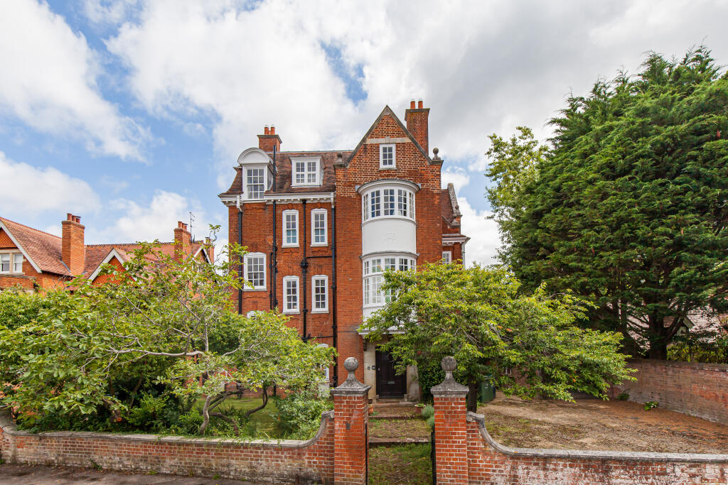 Main image of property: Northmoor Road, North Oxford