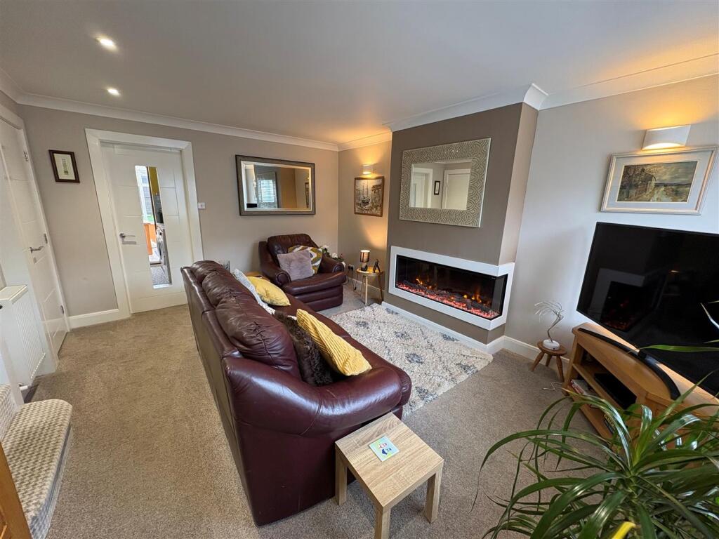 Additional image 5 of Station Road, Clayton, Bradford