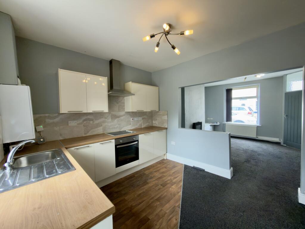 House in Burnley, Padiham - View 4