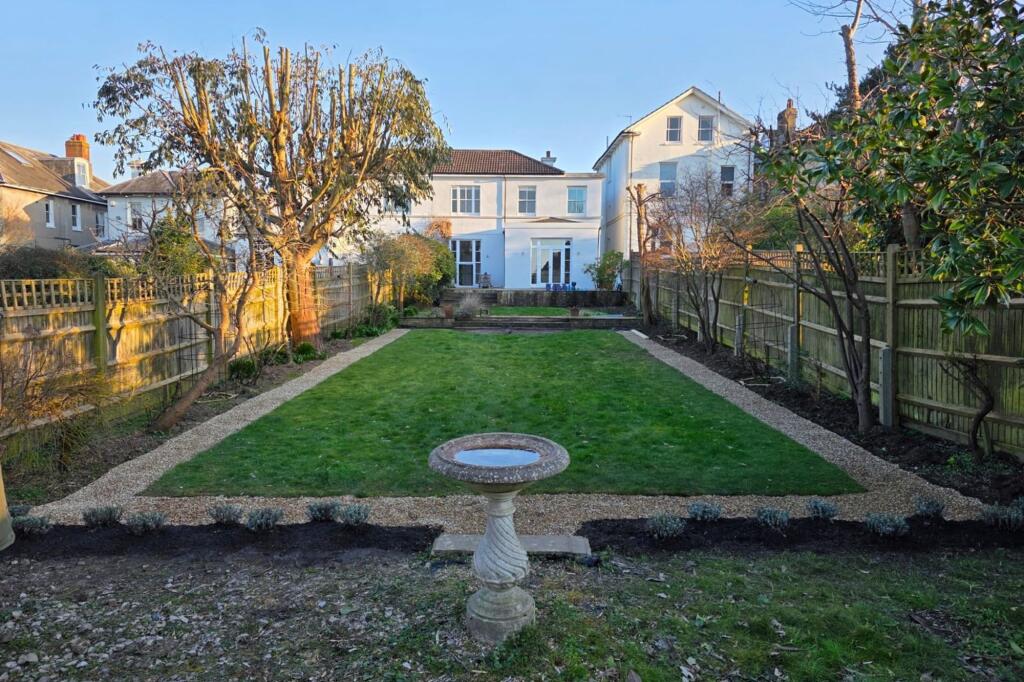 Main image of property: Queens Road, Tunbridge Wells, TN4