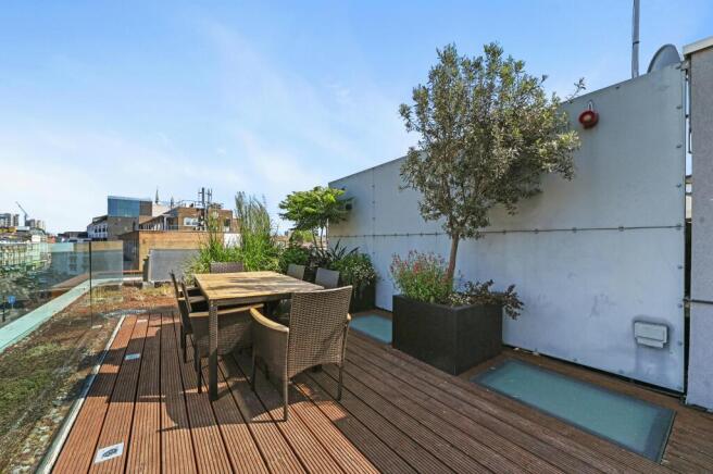shoreditch high street terrace 4.jpg