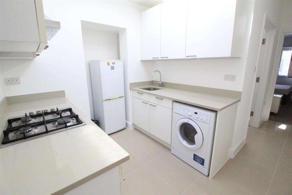 Apartment in Harrow - View 3