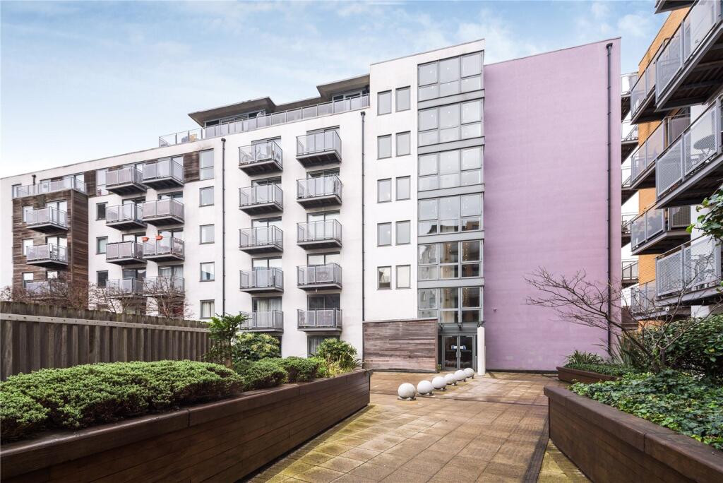 Main image of property: Deals Gateway, Lewisham, London, SE13