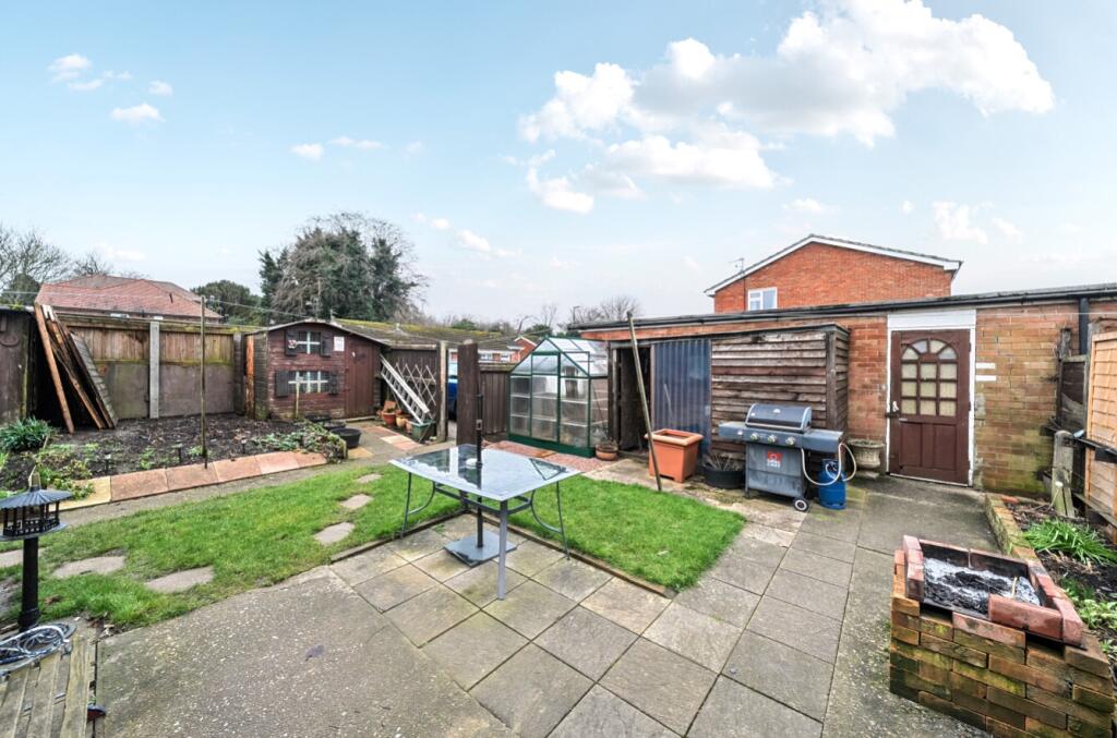Tetney Road, Humberston, Grimsby, Lincolnshire, DN36 photo 4