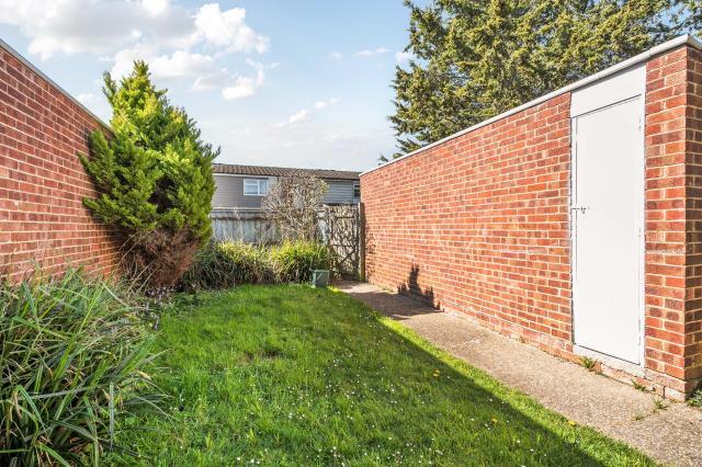 Apartment in Basingstoke and Deane, Basingstoke - View 2