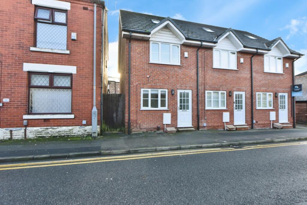 Main image of property: Annan Street, Denton, Manchester, Greater Manchester, M34